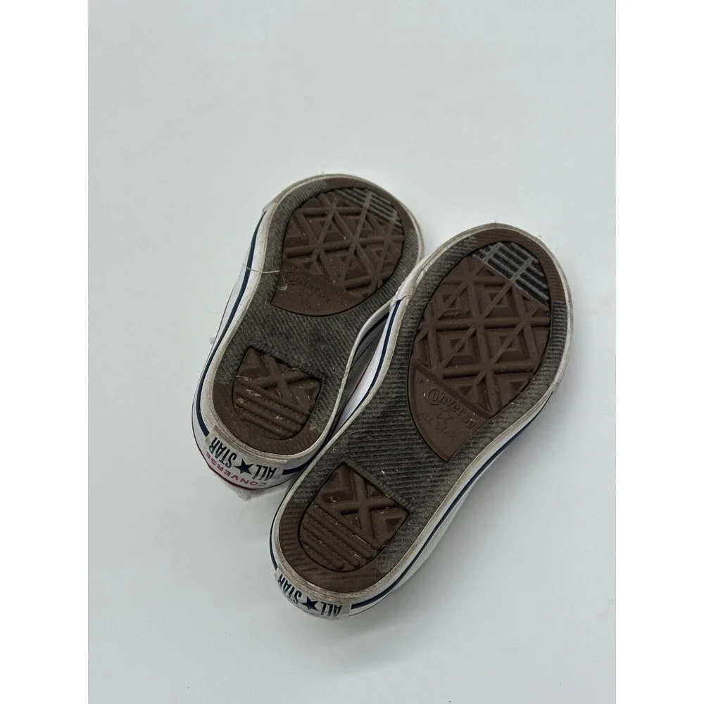 Converse shoes unisex